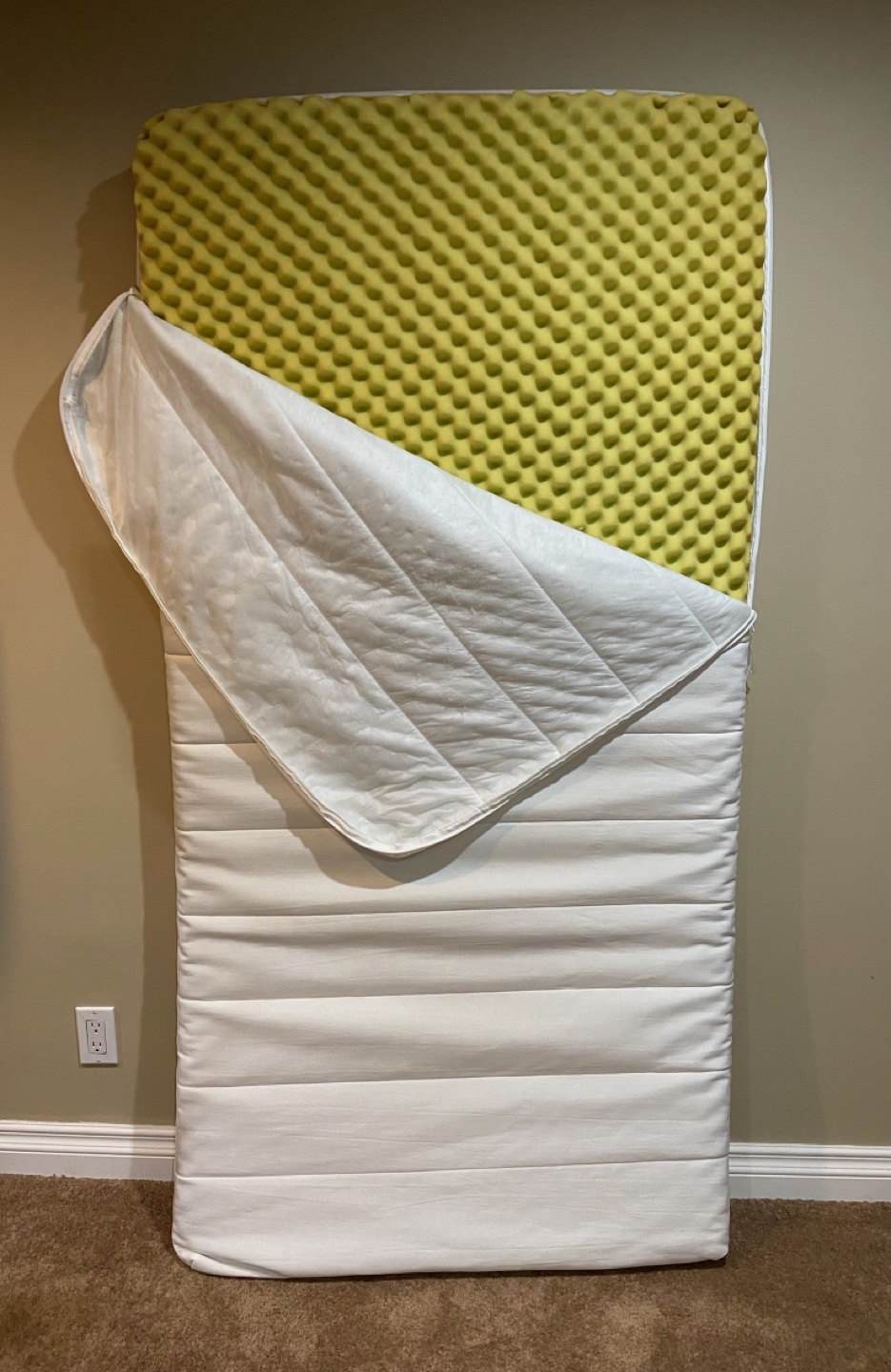 IKEA matress cover and foam mattress - photo 2