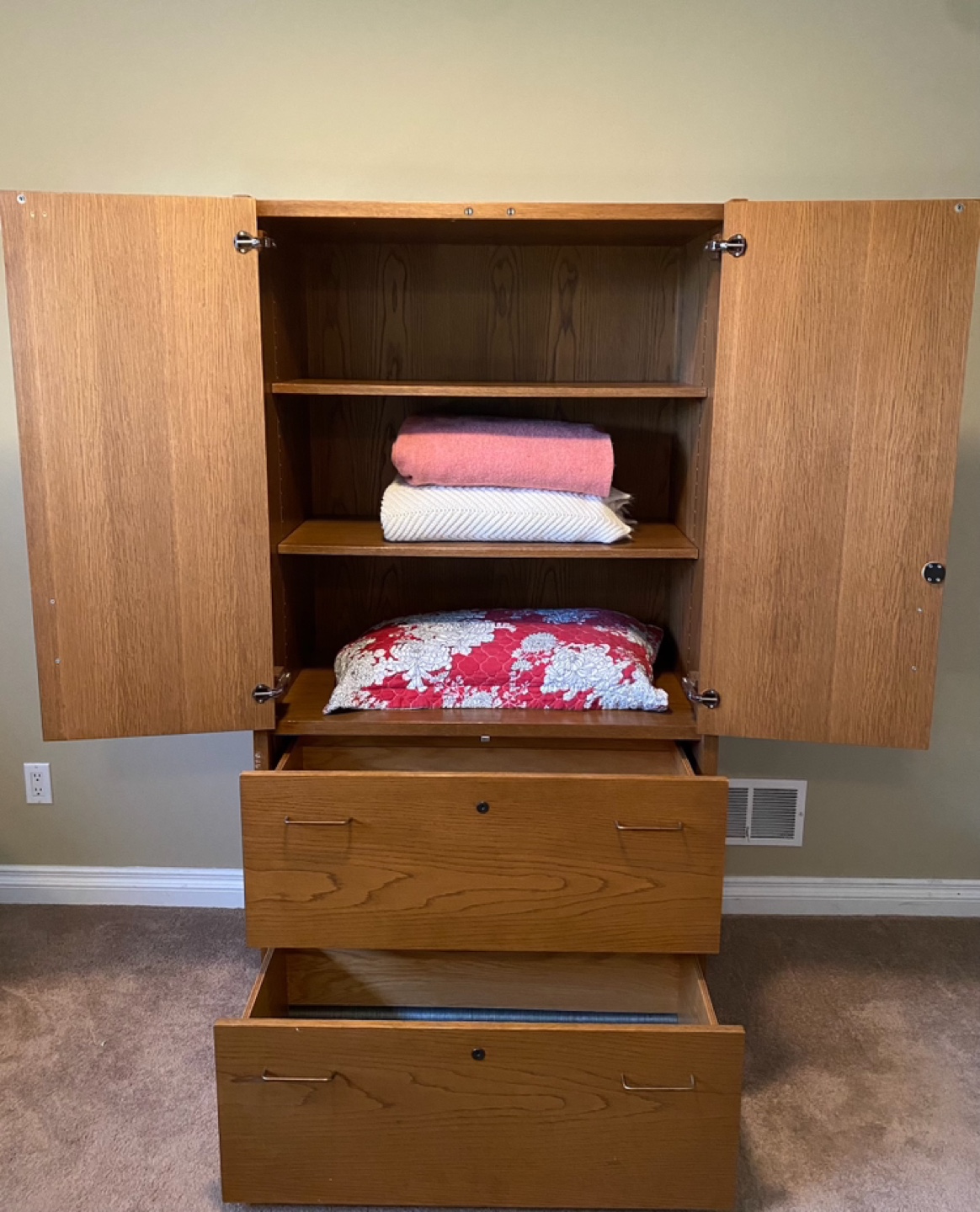 STORAGE CABINET - photo 2