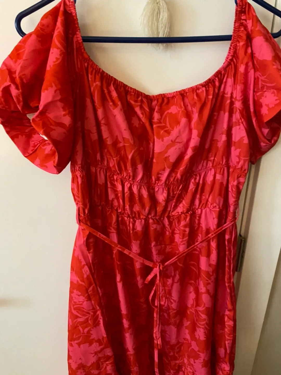 Red Floral Off the Shoulder Dress image indicator(2)