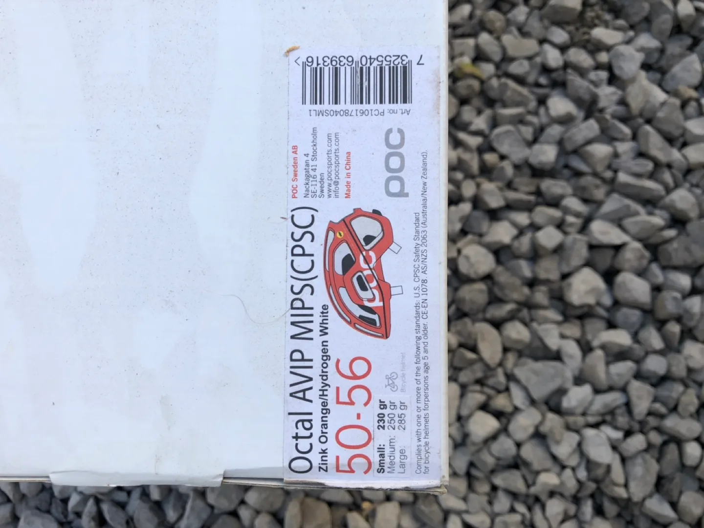 POC Octal AVIP MIPS Cycling Helmet image indicator(3)