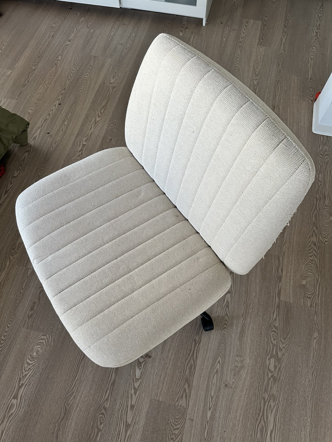 Office Chair with Wheels (XL TikTok Crisscross Chair)