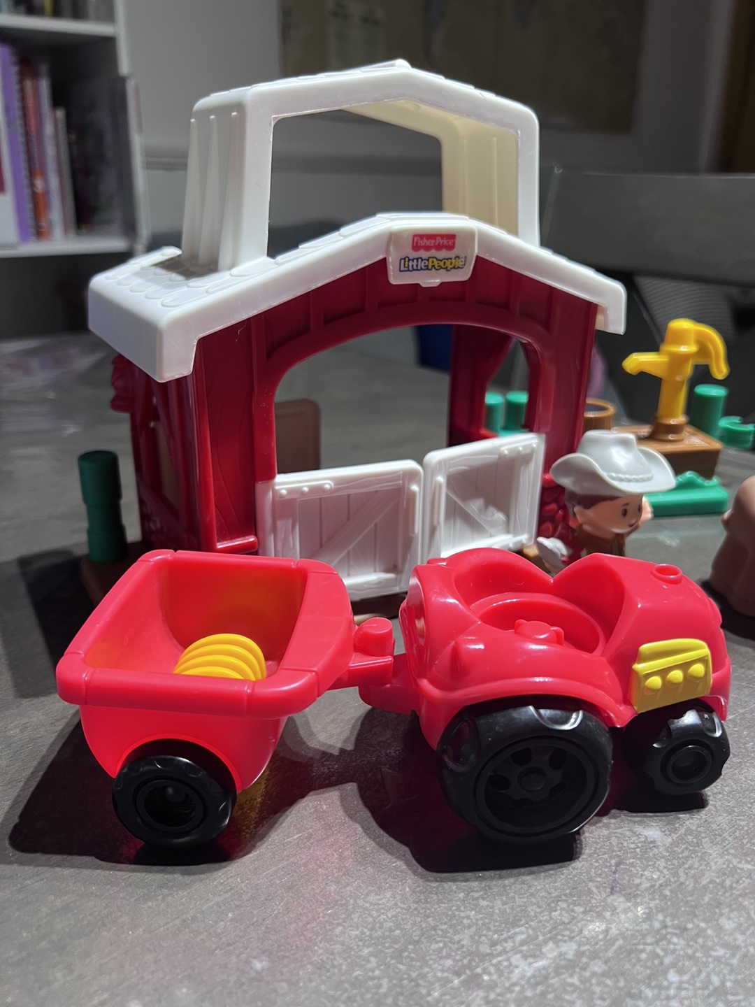 Little People Farm Playset - photo 2