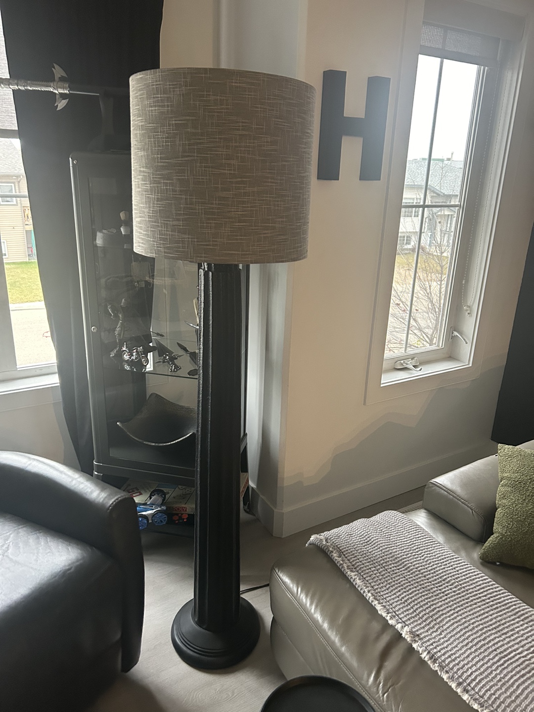 Black Floor Lamp with Grey Shade - photo 4