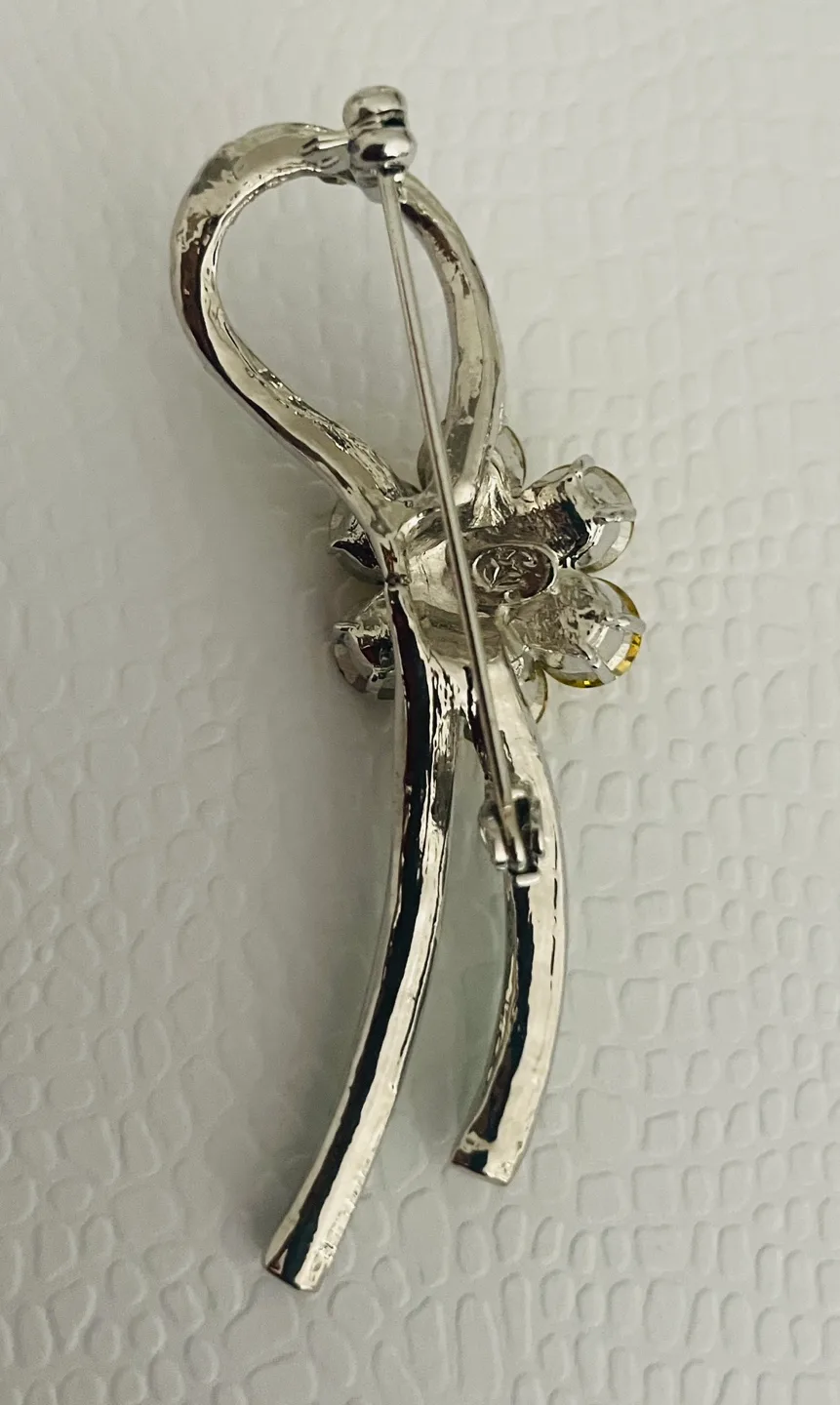 Rhinestone Flower Brooch image indicator(2)