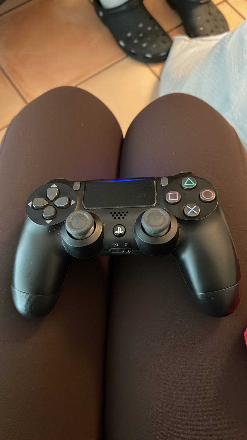 PS4 Bundle with 5 Games
