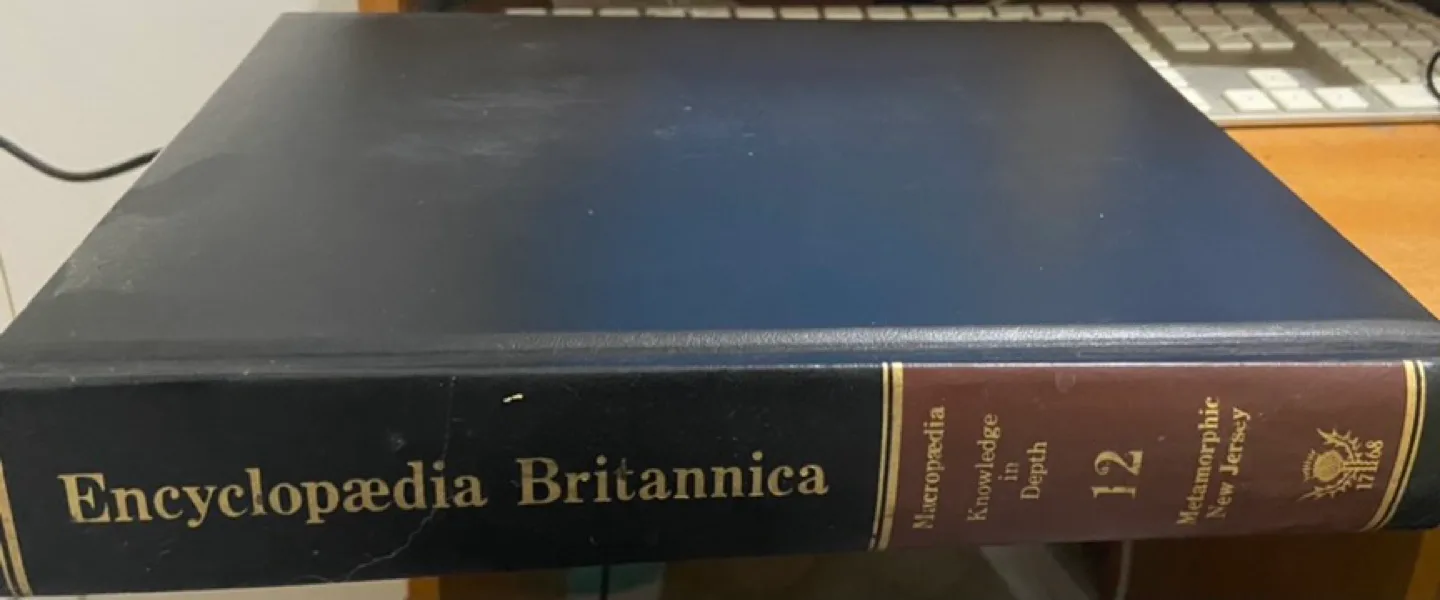 Encyclopaedia Britannica - Volume 12 image indicator(2)