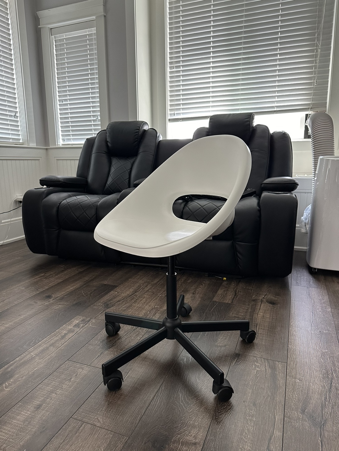 LOBERGET IKEA Swivel Chair