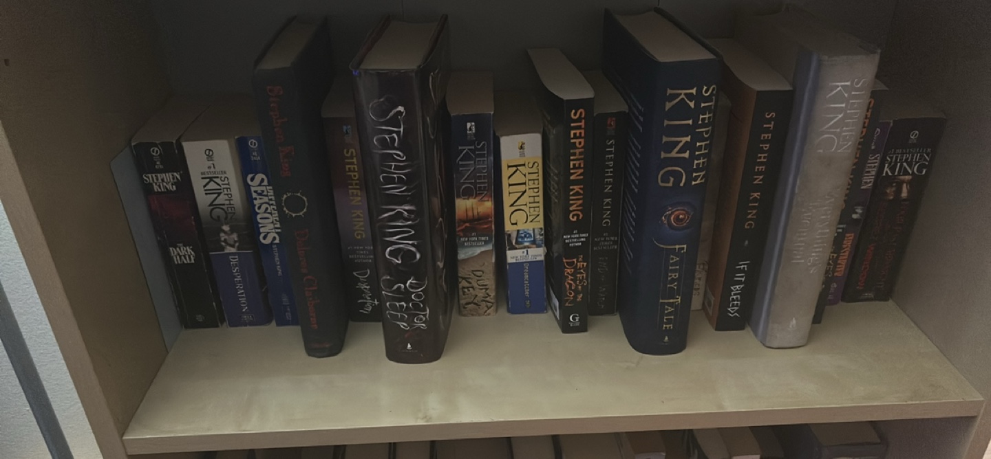 Stephen King Books - Lot of 25 - photo 2