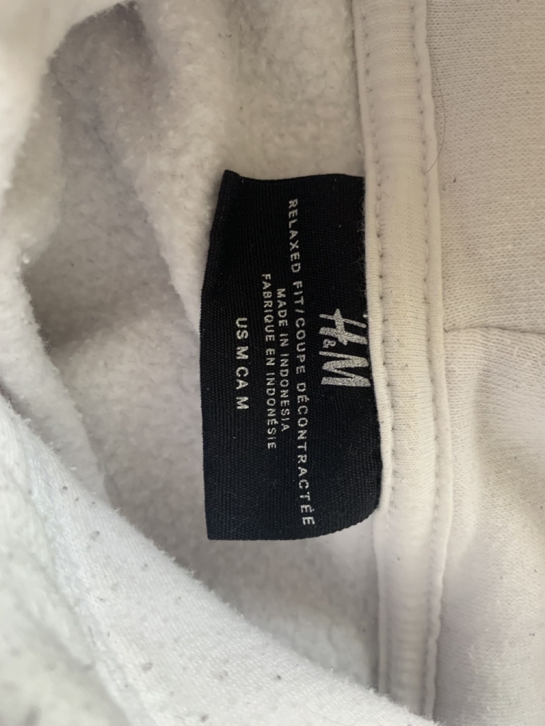 H&M Men’s White Hoodie (Size M) - photo 3