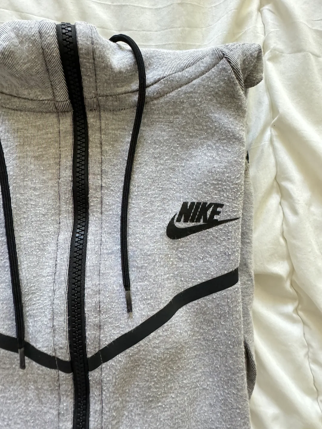 Nike Tech Fleece Full Zip Hoodie image indicator(5)