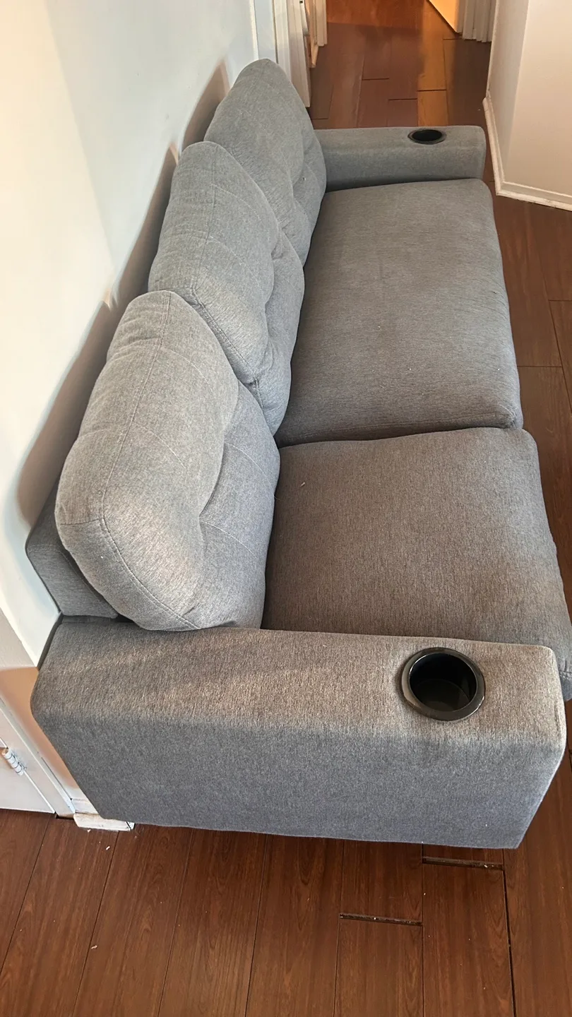 Grey Couch image indicator(2)