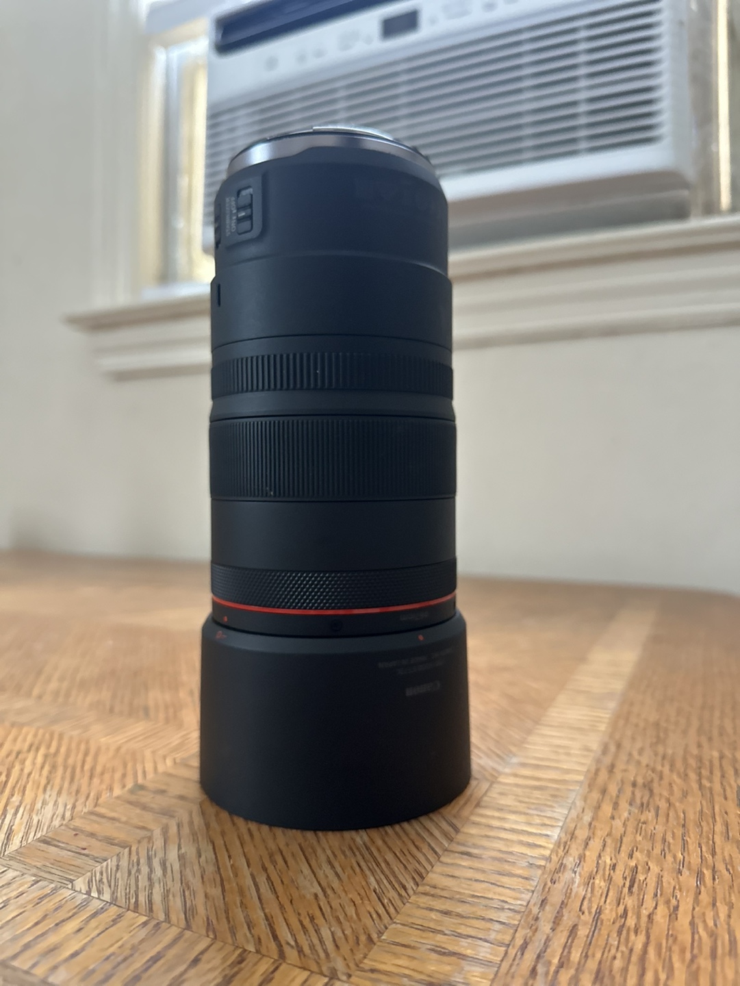 Canon RF 100mm f/2.8L Macro IS USM Lens