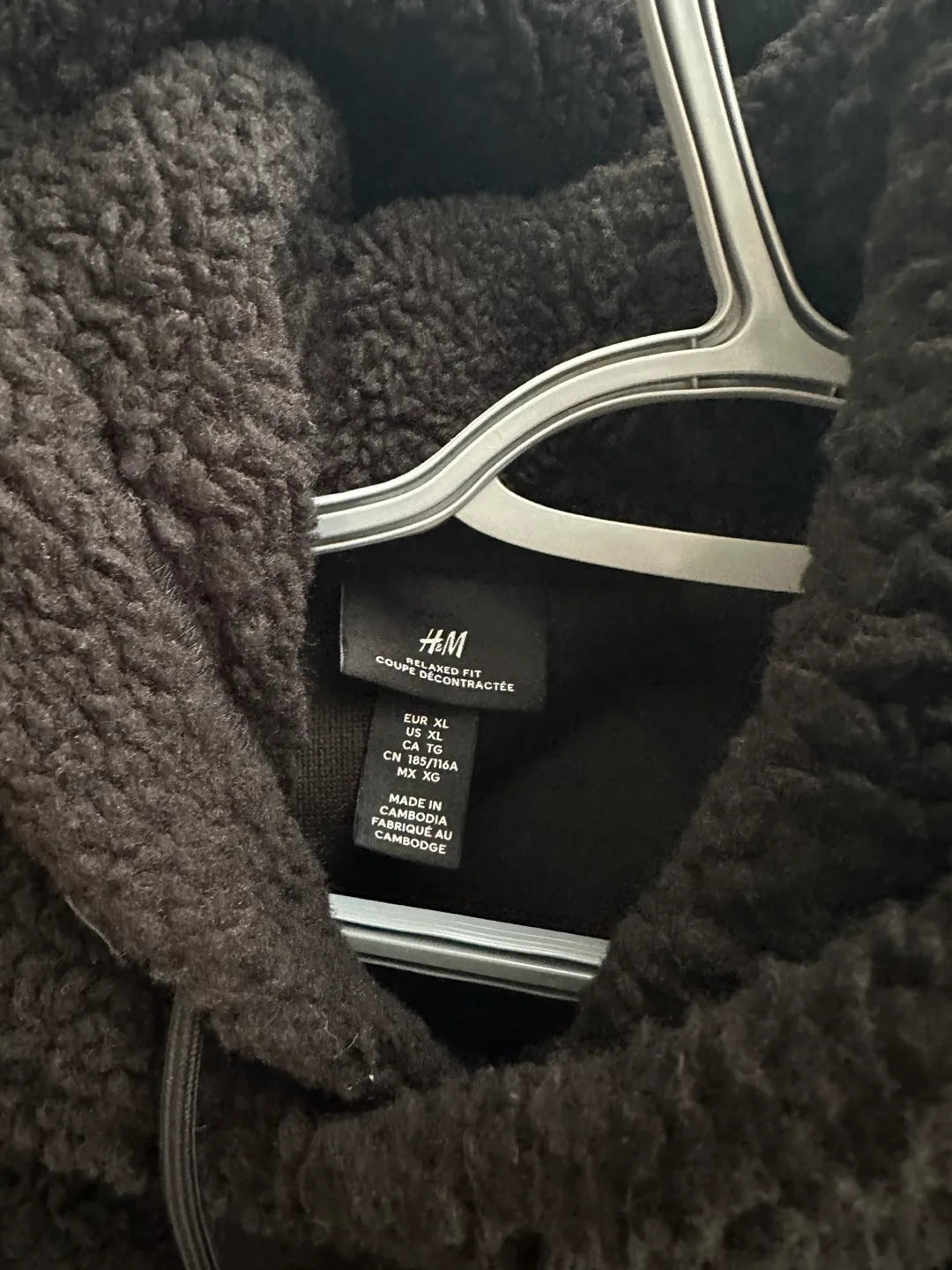 Men’s H&M Fuzzy Hoodie image indicator(2)