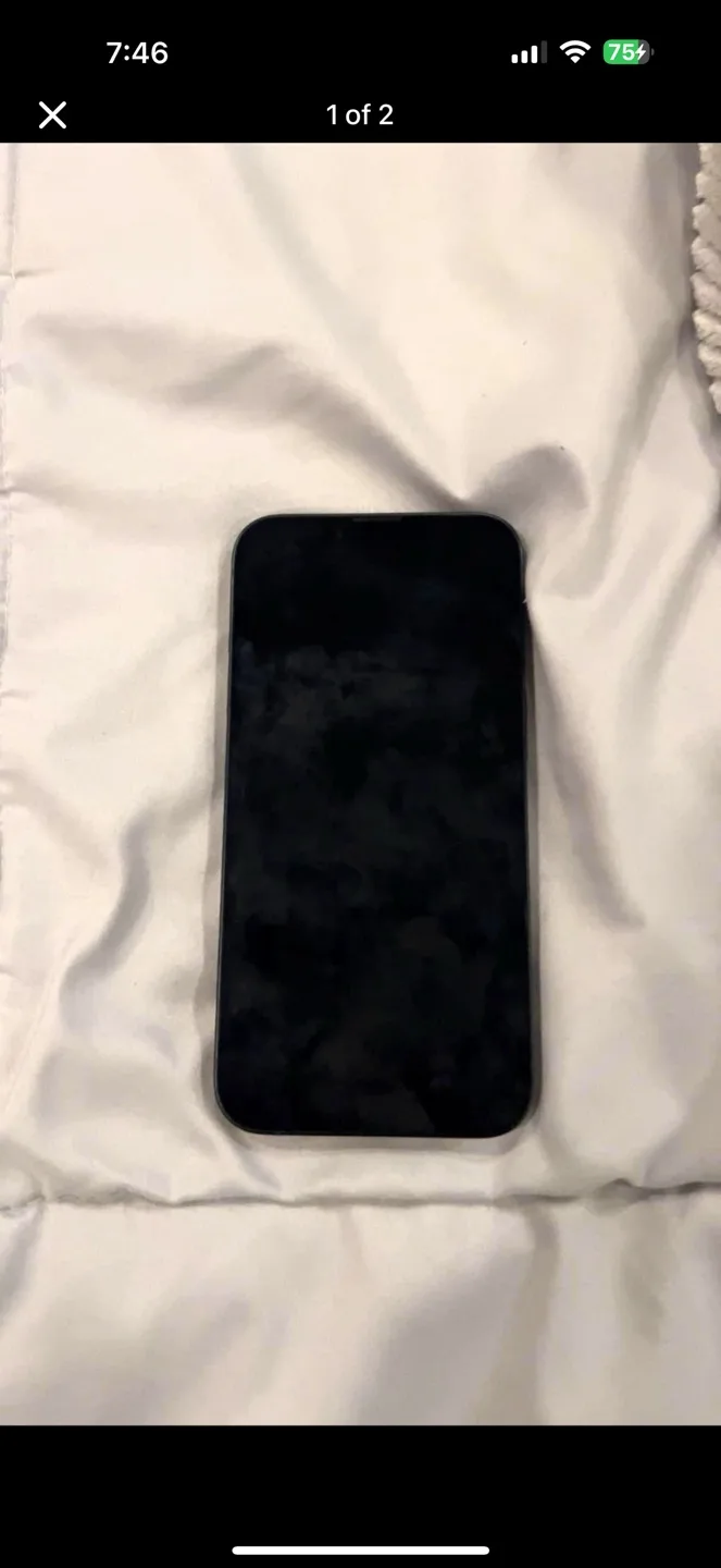 iPhone 14 thumbnail