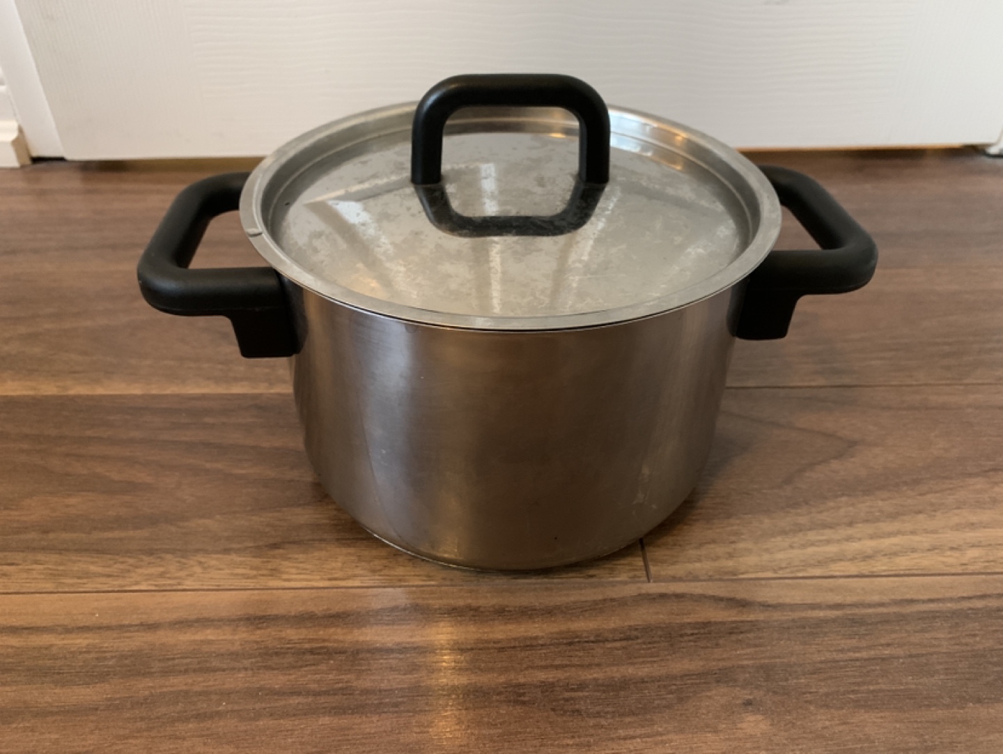 Stainless Steel Pot with Lid