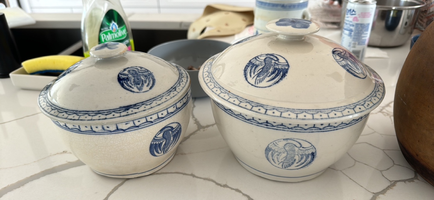 Assorted Chinese Ceramic Pots - photo 3
