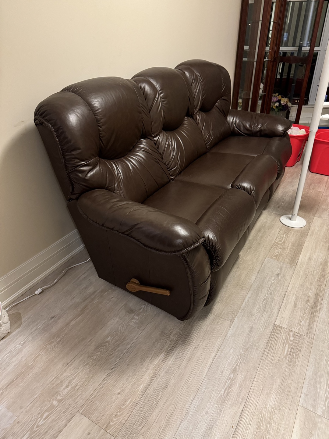 LA-Z-BOY Brown Leather Reclining Sofa - photo 4