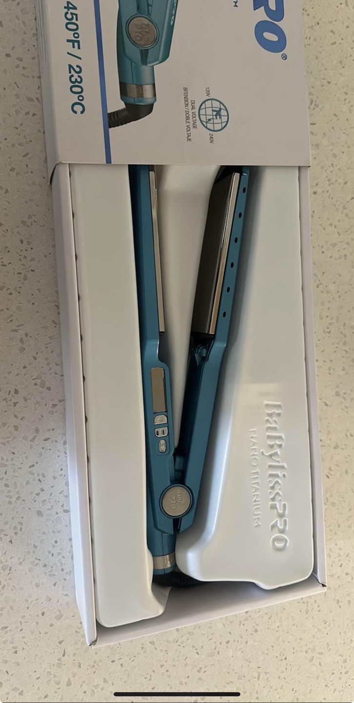 BaBylissPRO Nano Titanium Flat Iron