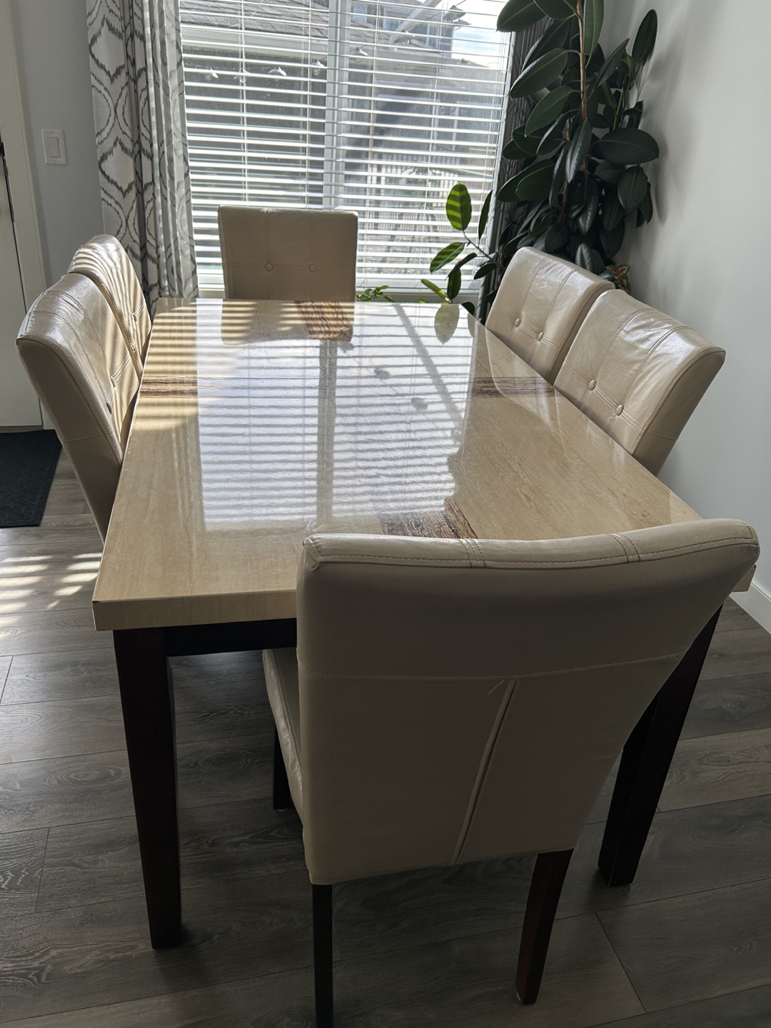Dining Table and Chairs Set