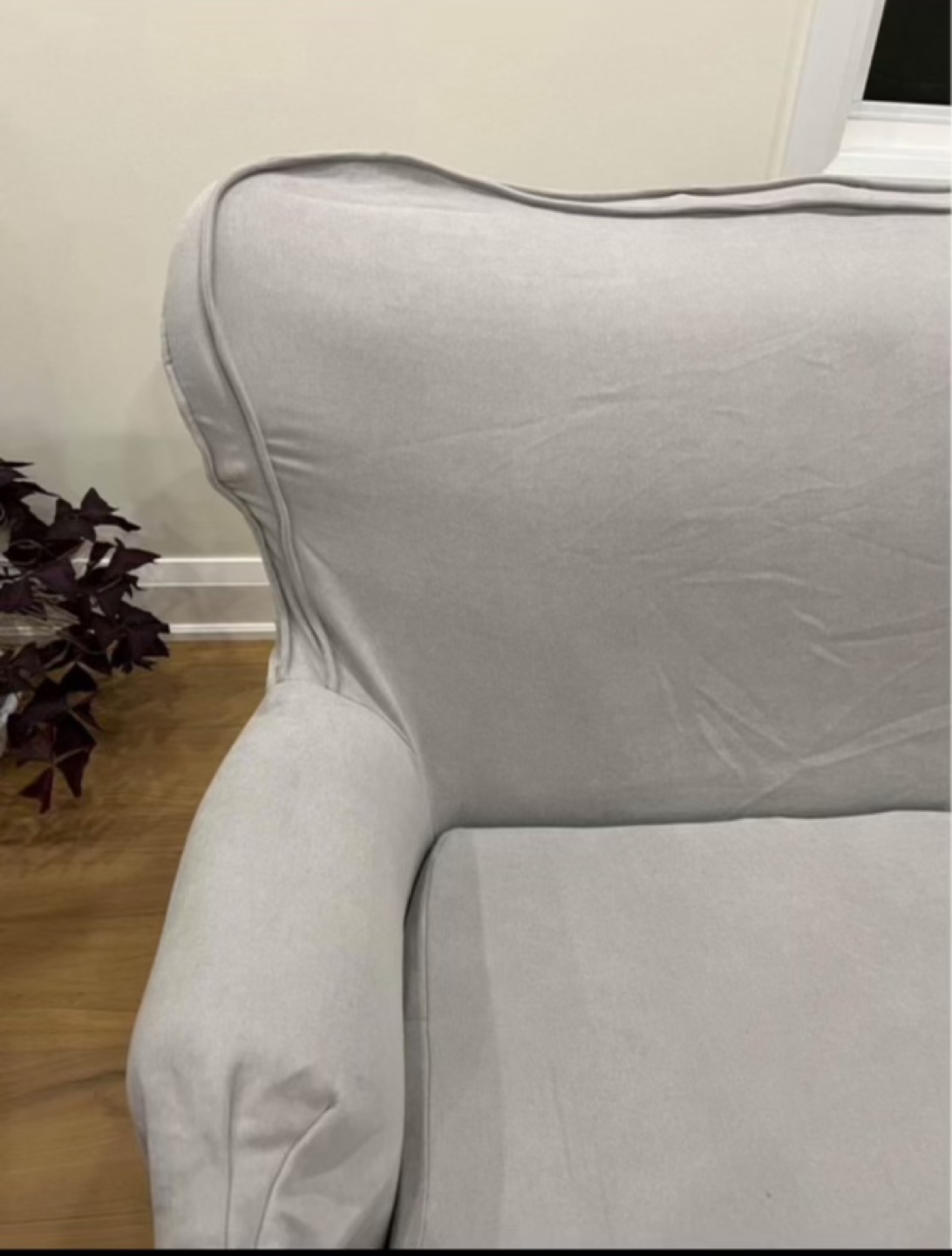 Vintage White and Gold Sofa - photo 4