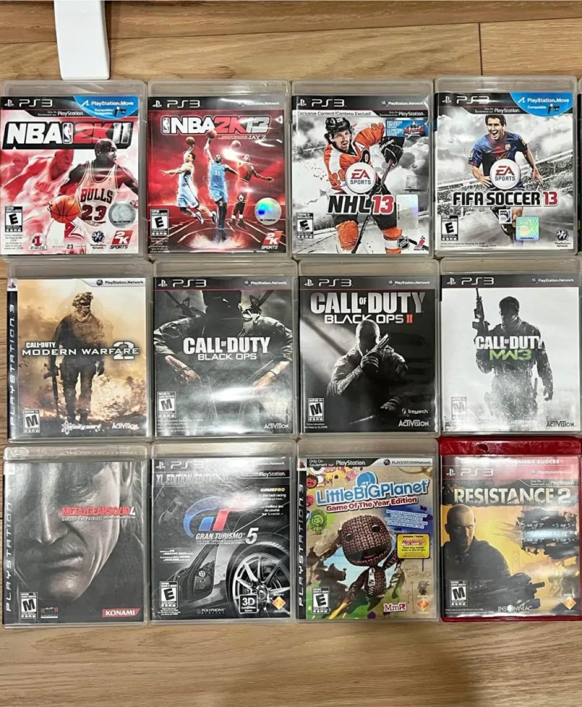 PS3 Slim Console 120gb  & Games Bundle 12 games image indicator(2)