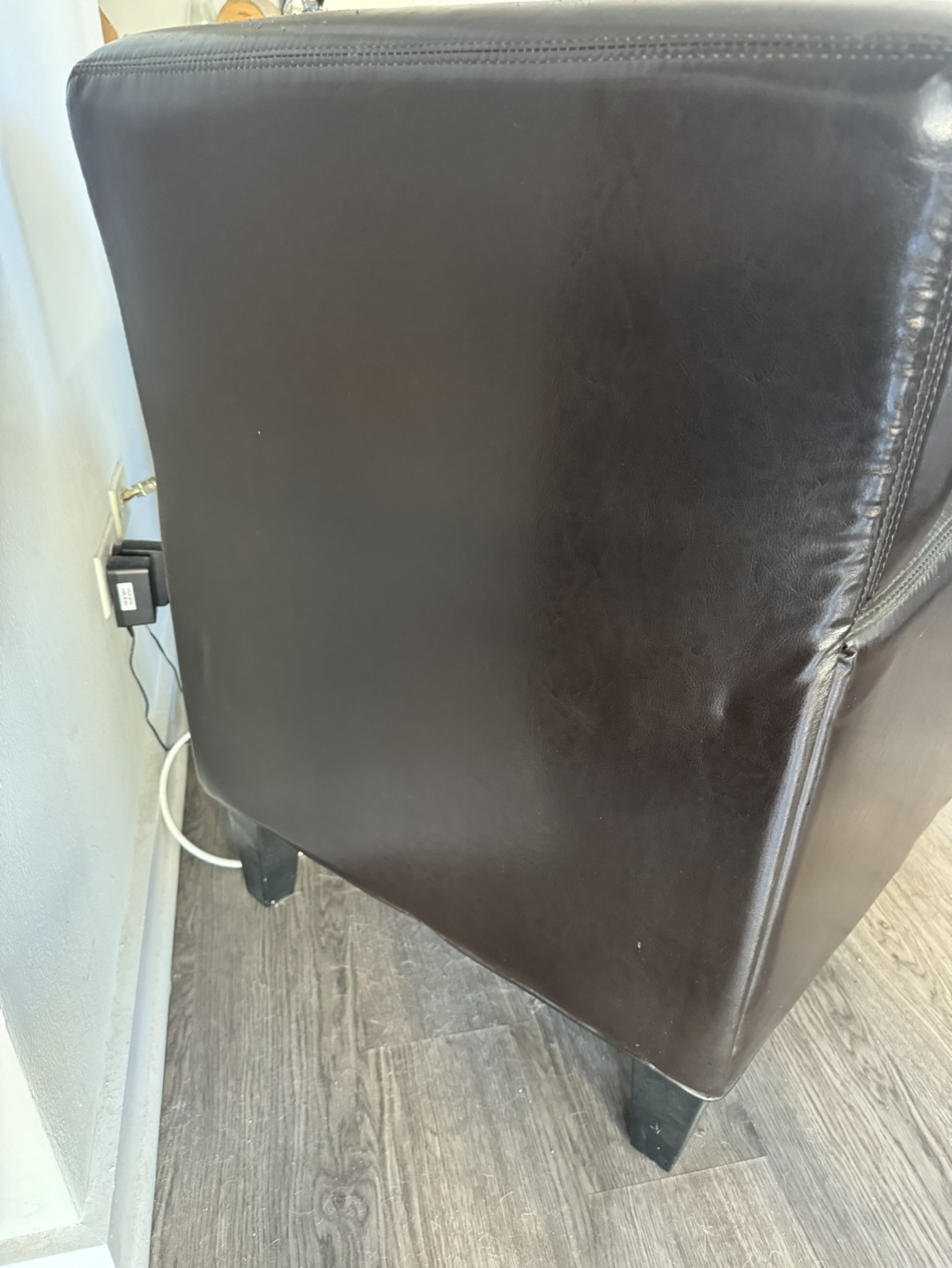 Chair - photo 3