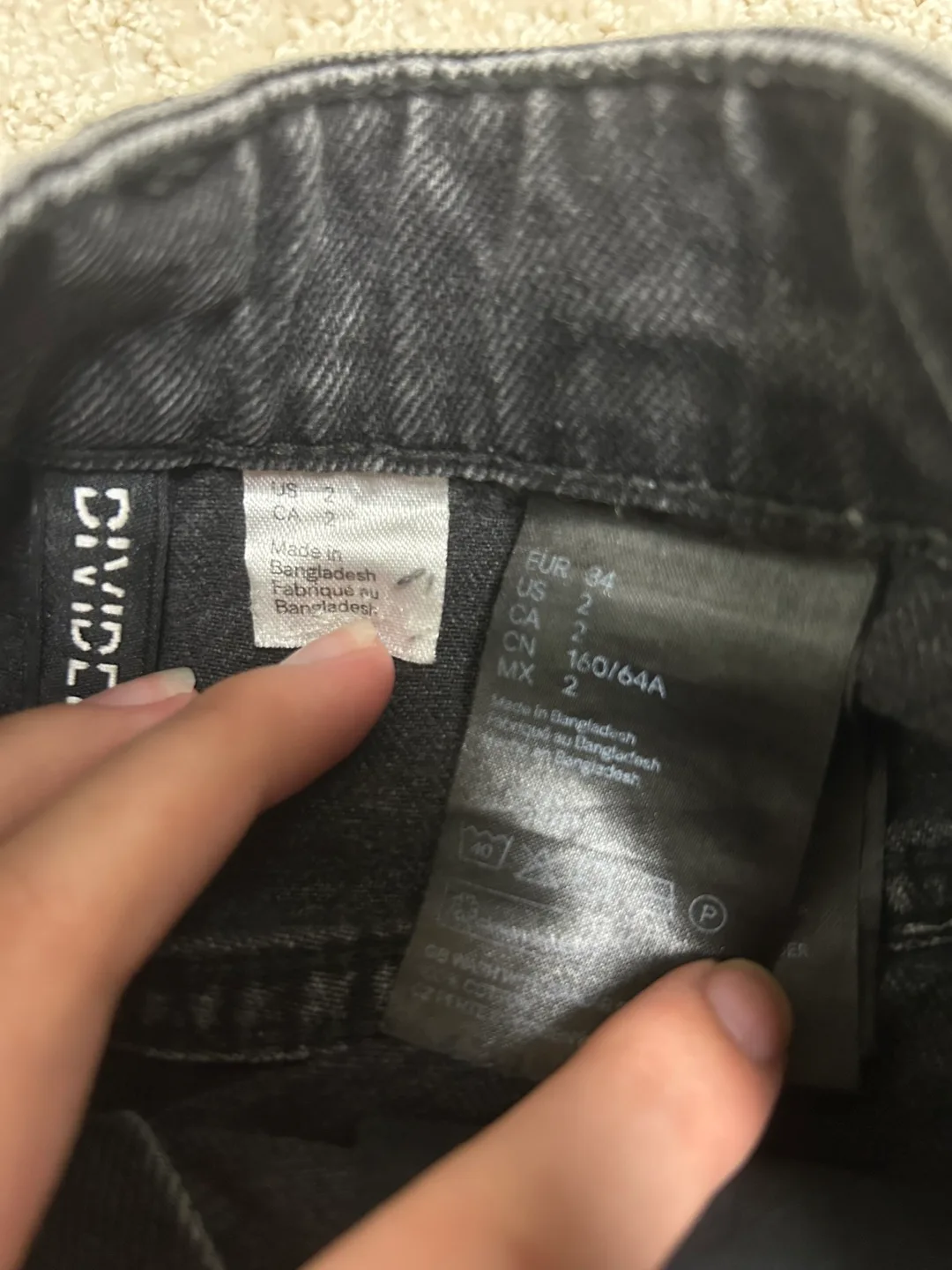 h&m jeans image indicator(3)