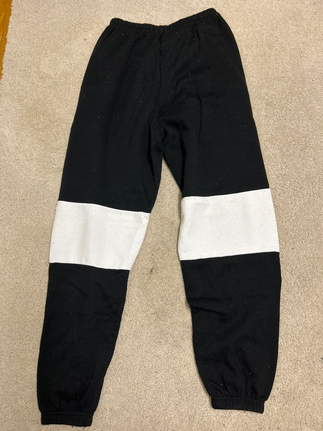 urban playboy sweats image indicator(2)