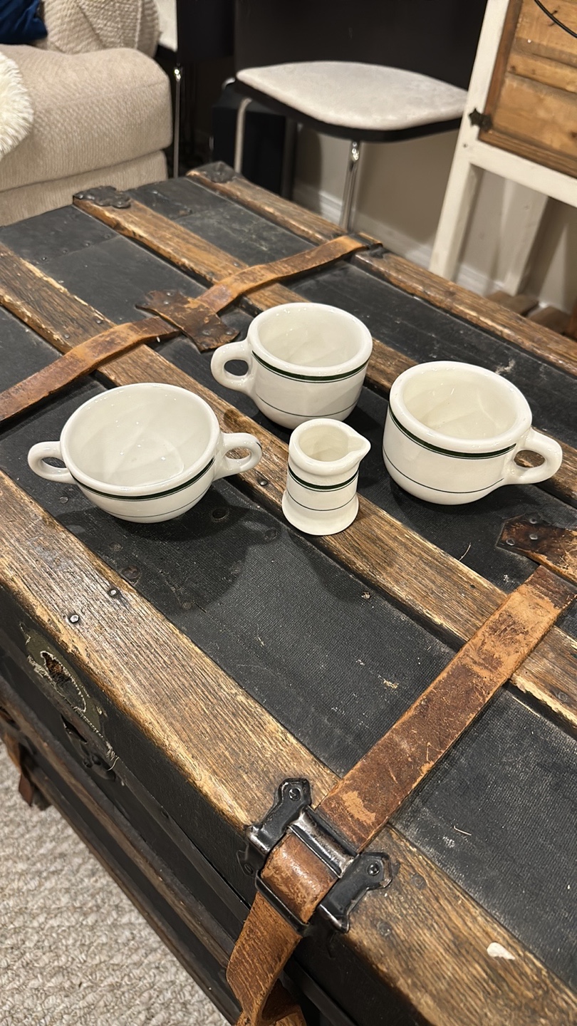 Vintage Green Band Coffee Cups & Creamer