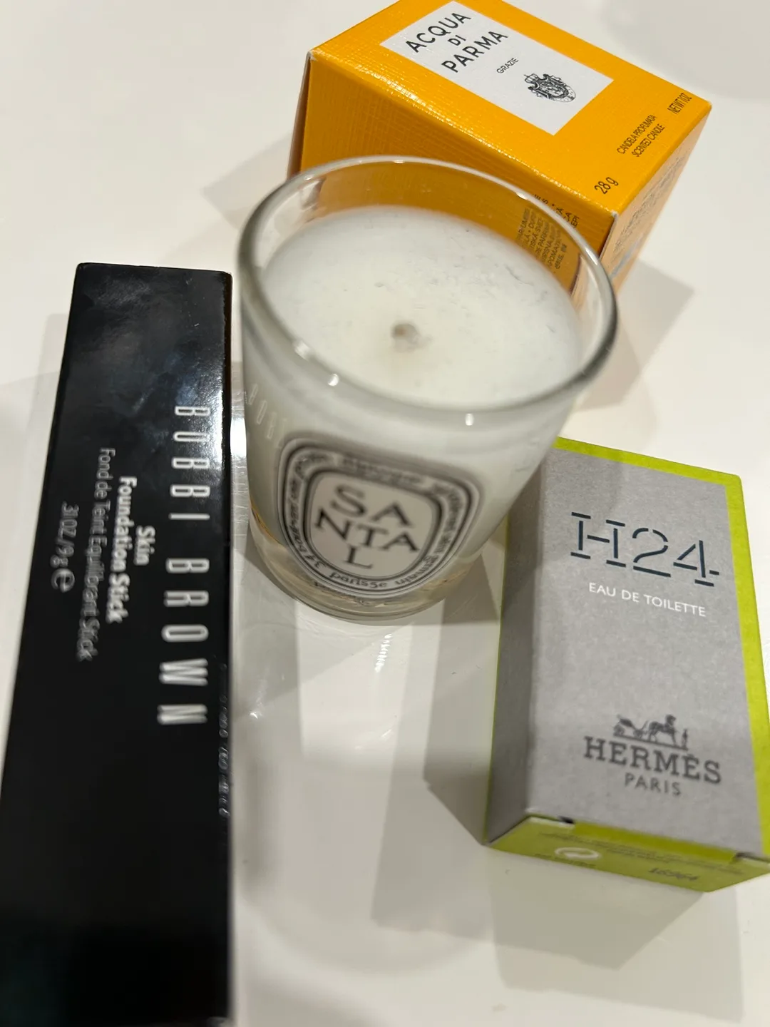 Set of 4 Mini Beauty and Fragrance Items image indicator(2)