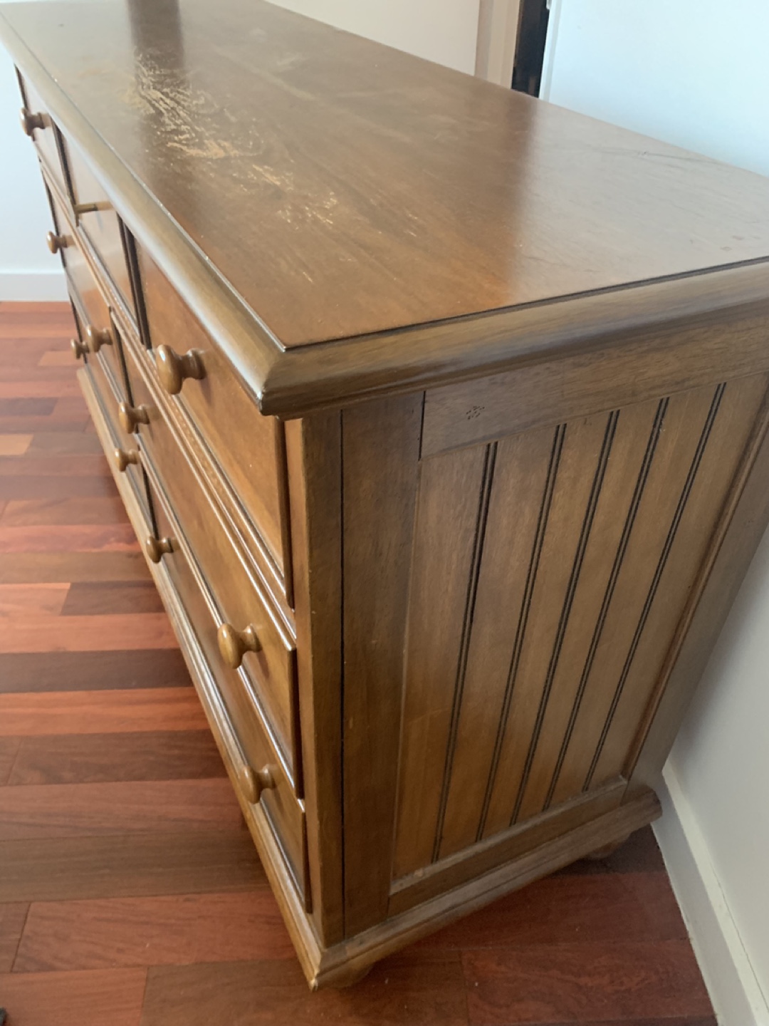 Oak and Veneer 7-Drawer Dresser - photo 4