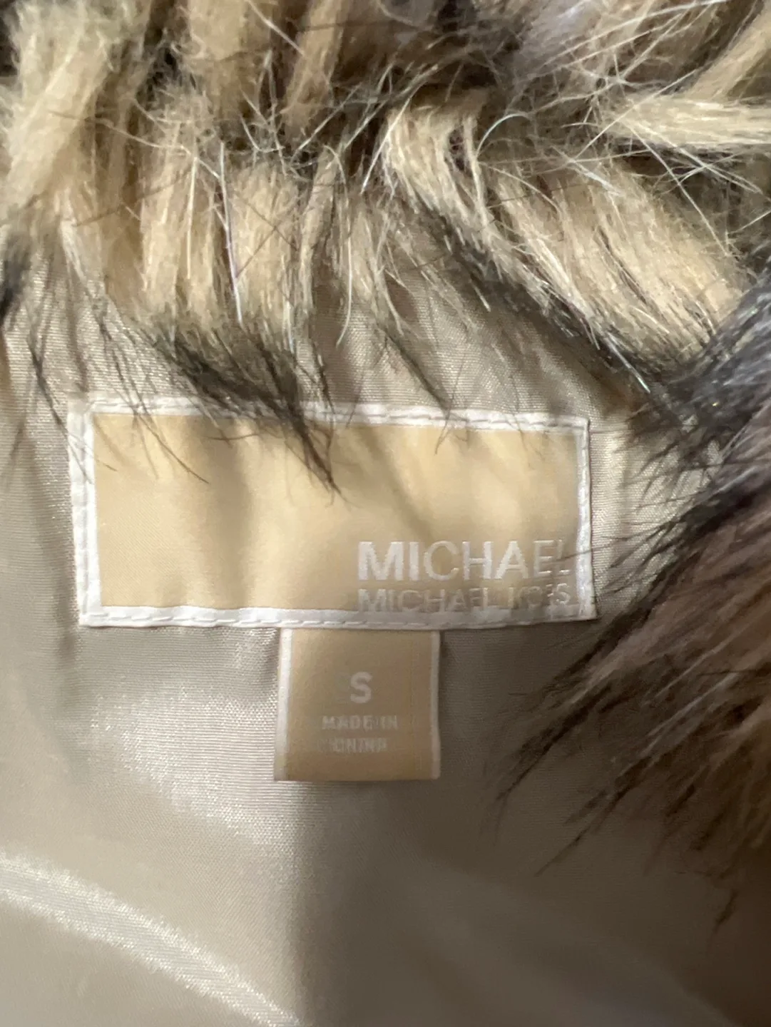 Michael Kors Faux Fur Vest image indicator(2)