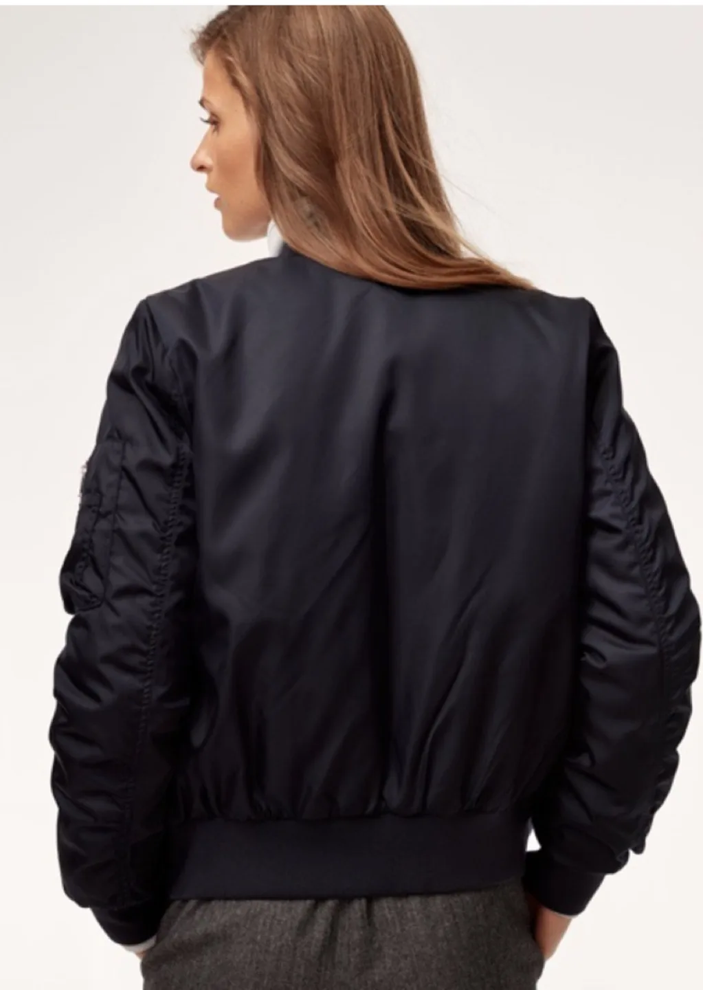 Final Price Drop ‼️ Aritzia Babaton Black Bomber Jacket image indicator(3)
