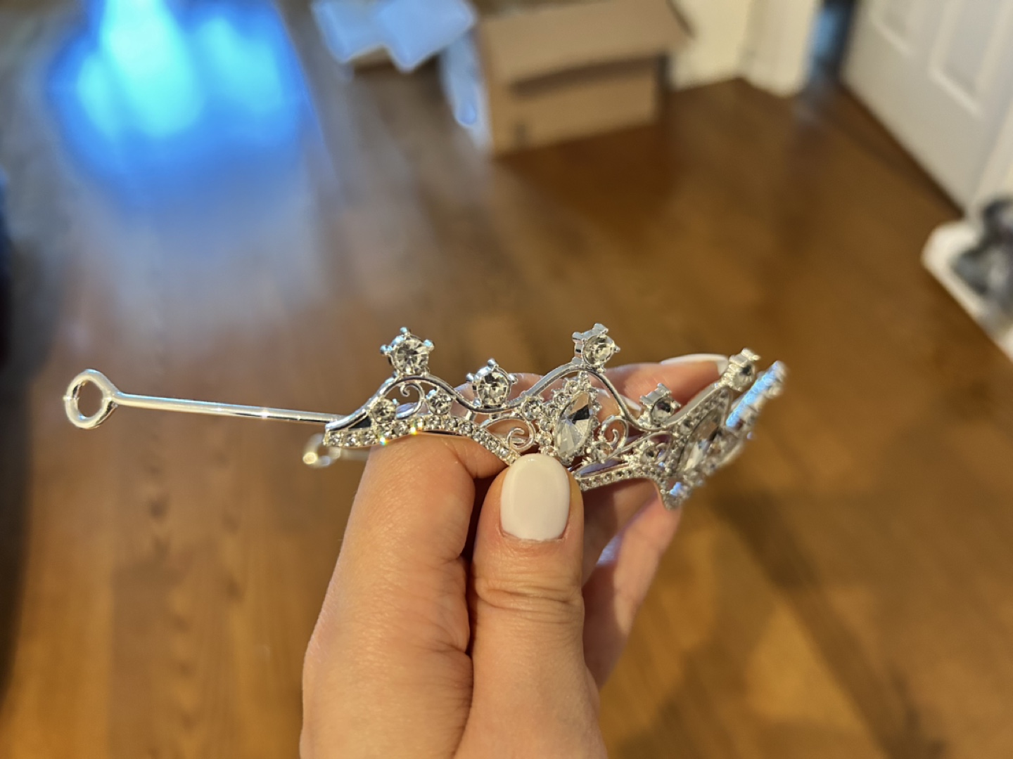 Tiara (2 types) - photo 2