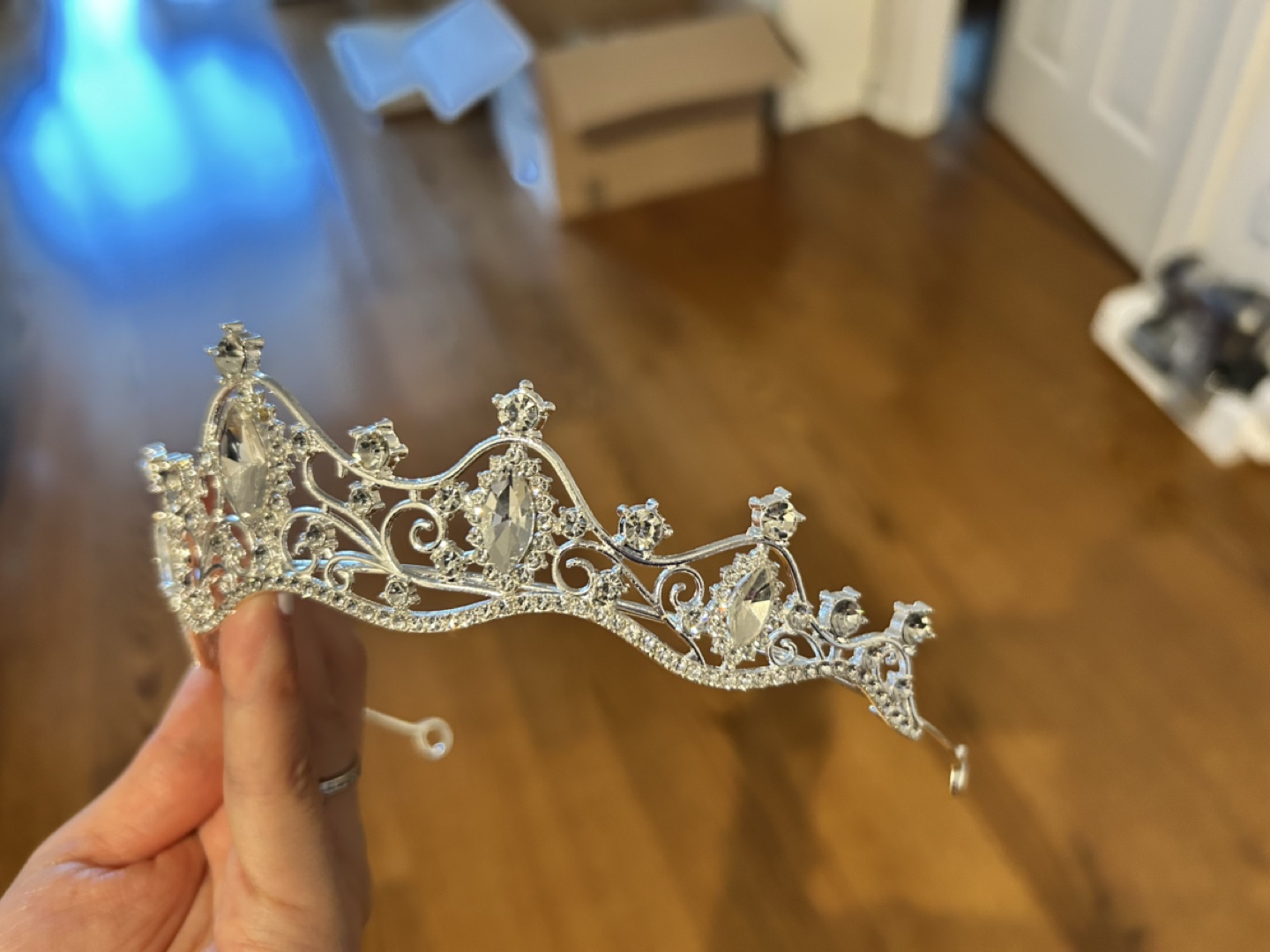 Tiara (2 types) - photo 4