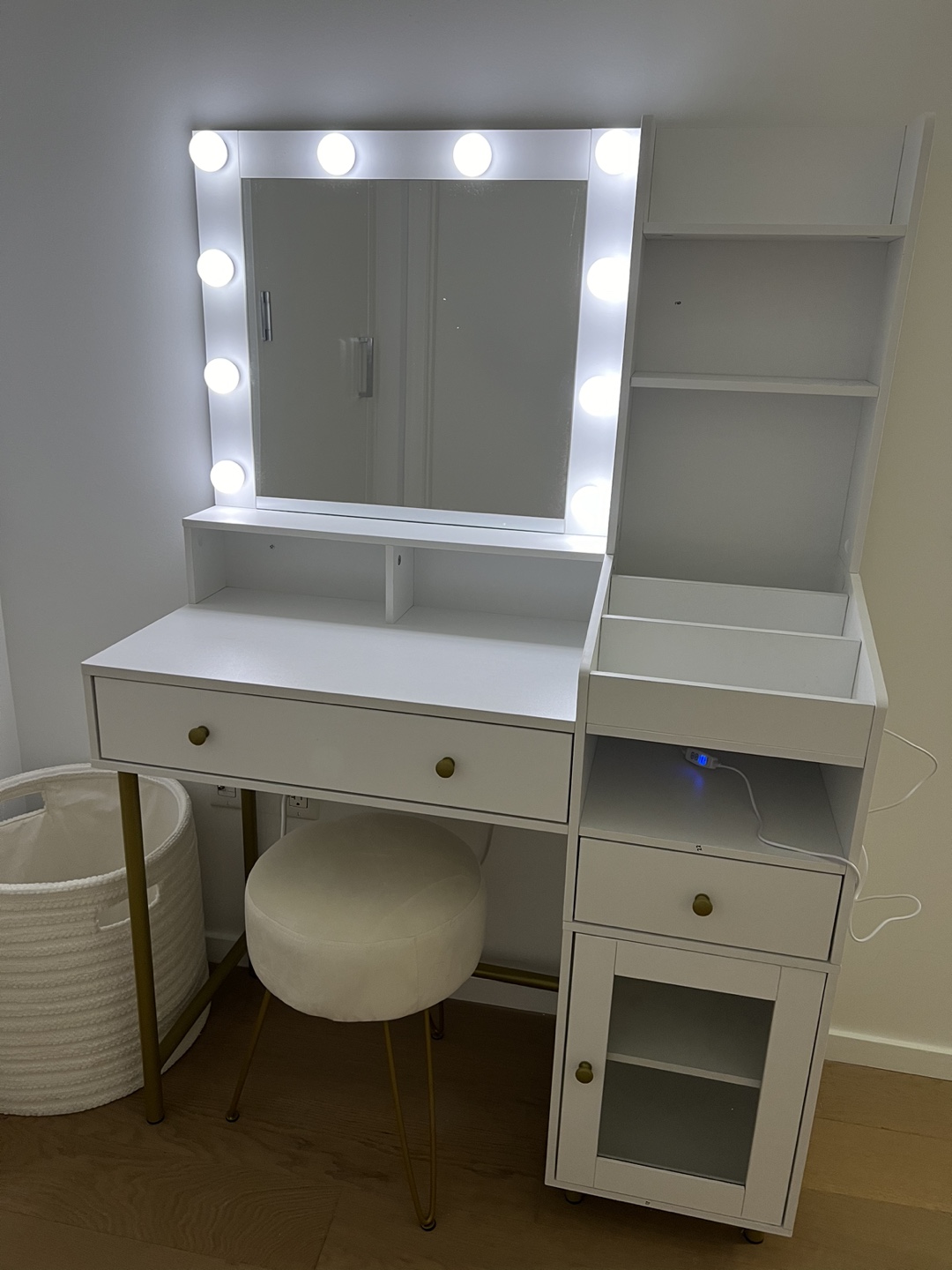 Hollywood Vanity Makeup Desk with Mirror and Stool