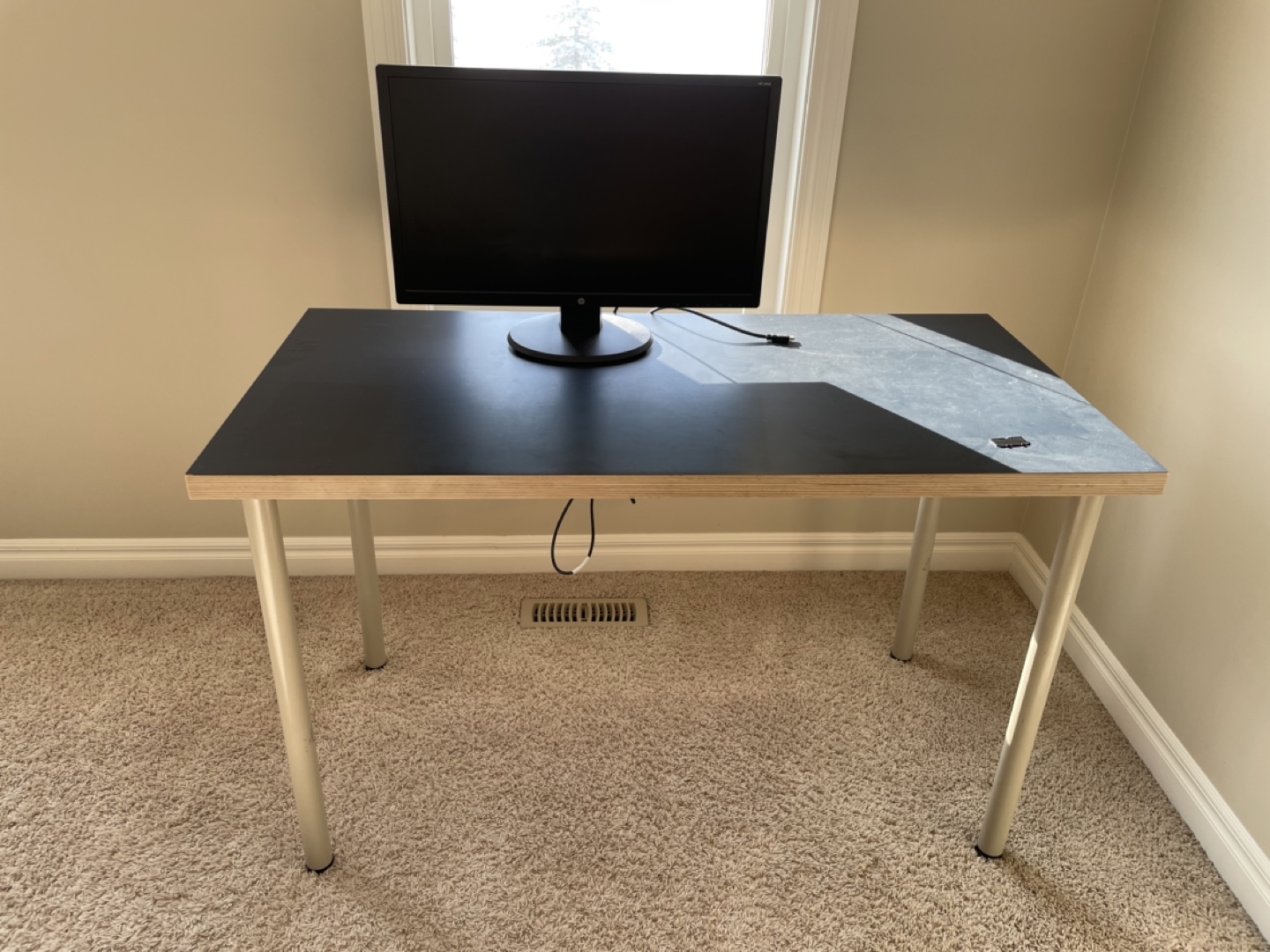 HP  Monitor