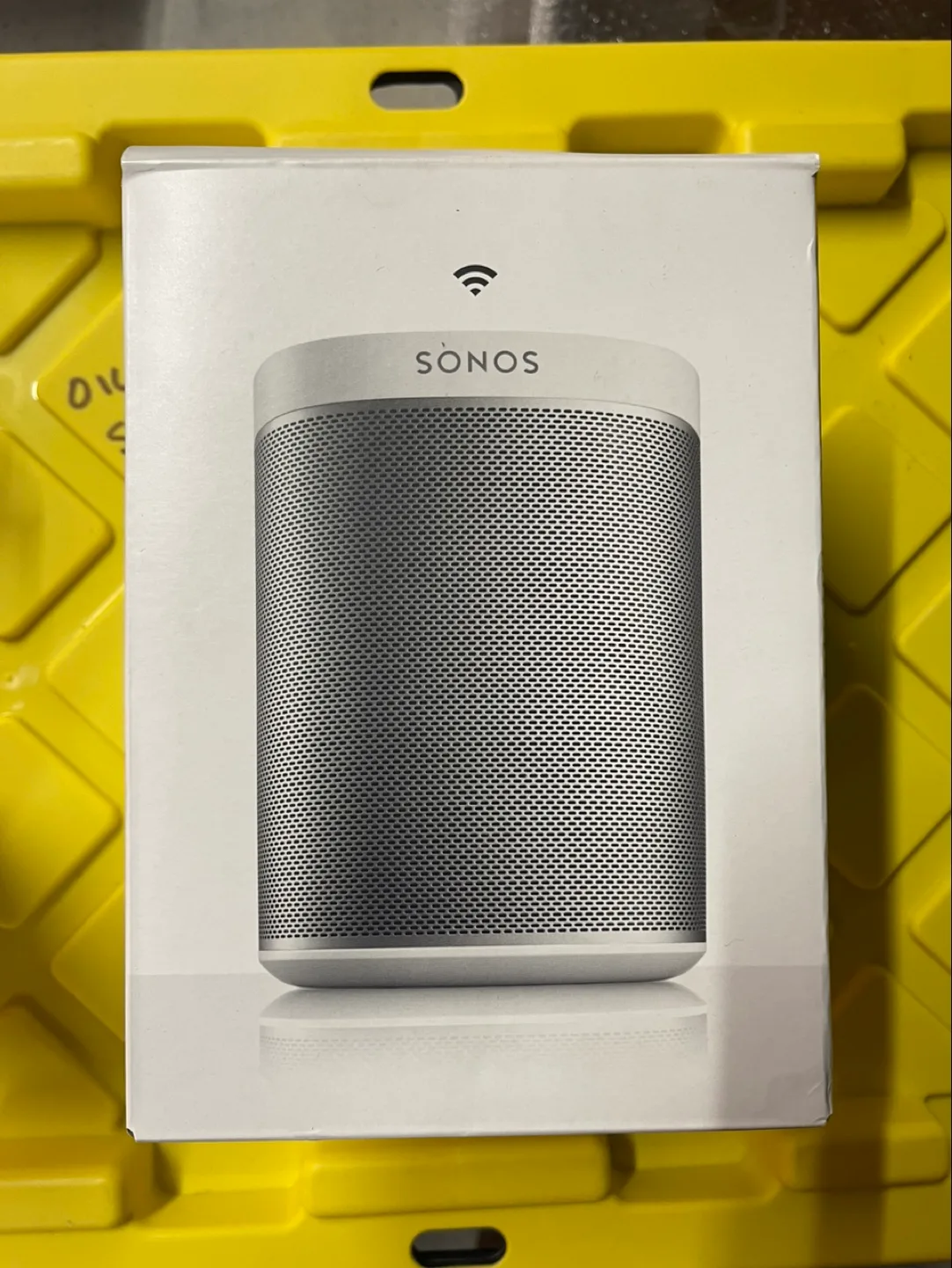 Sonos Play:1 Wireless Speaker thumbnail