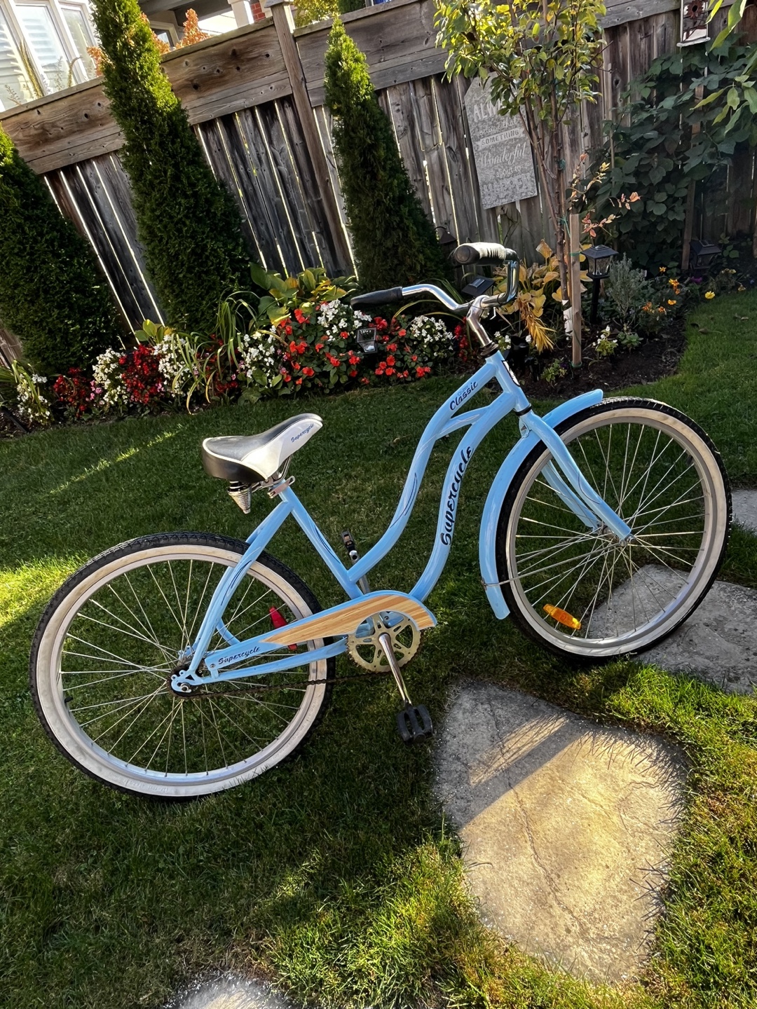 Supercycle Classic Bicycle  - 26” Wheels, 17” Ladies Frame! - photo 3