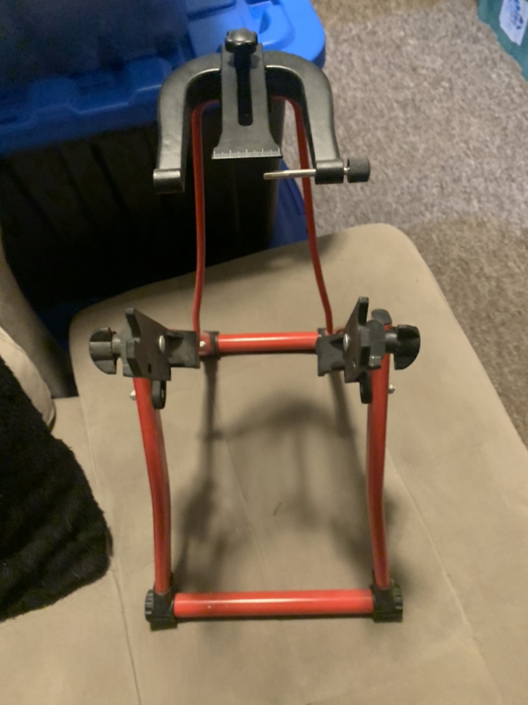 Bike Repair Stand/ wheel adjustment