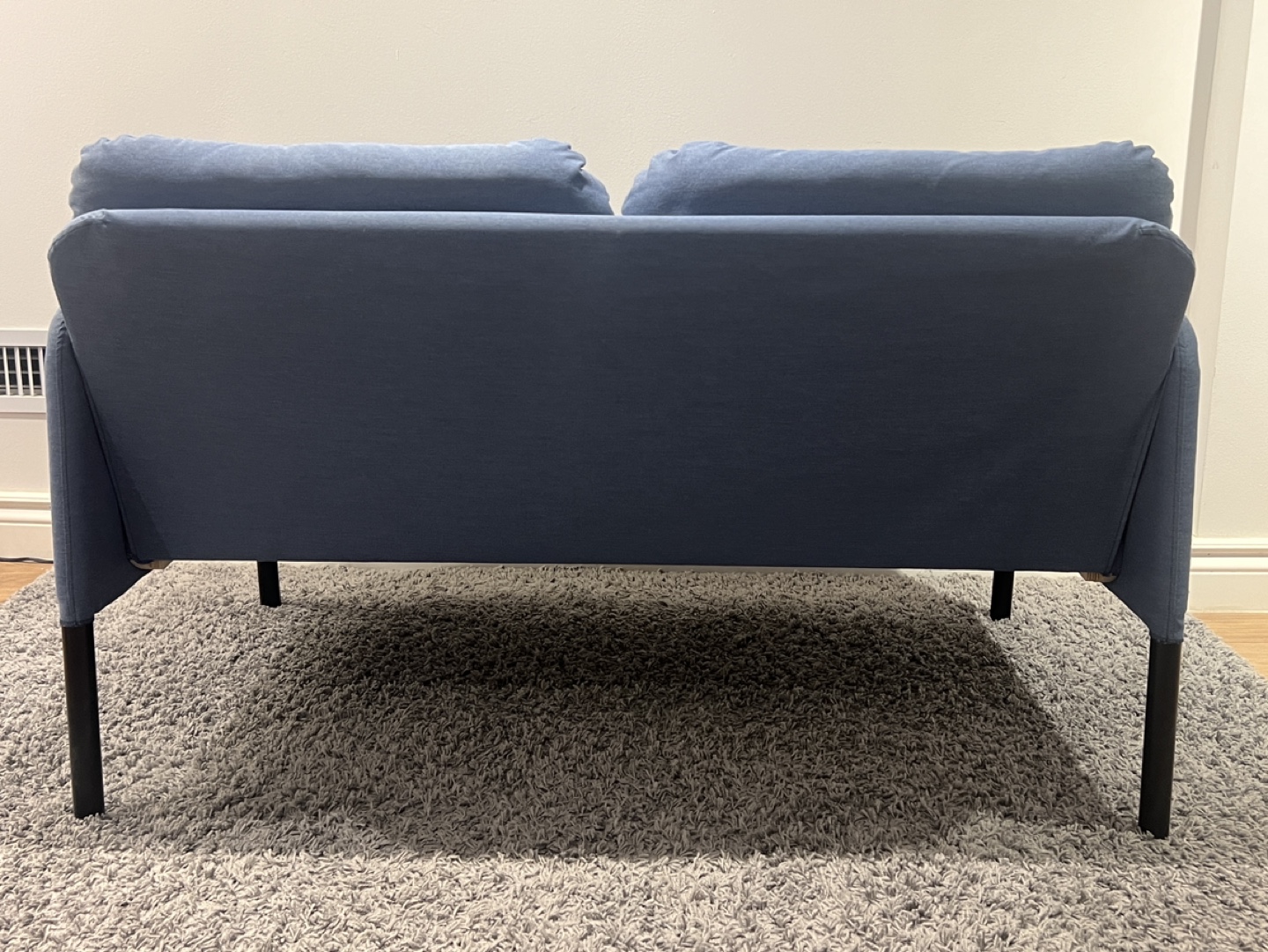 Blue loveseat couch - photo 5