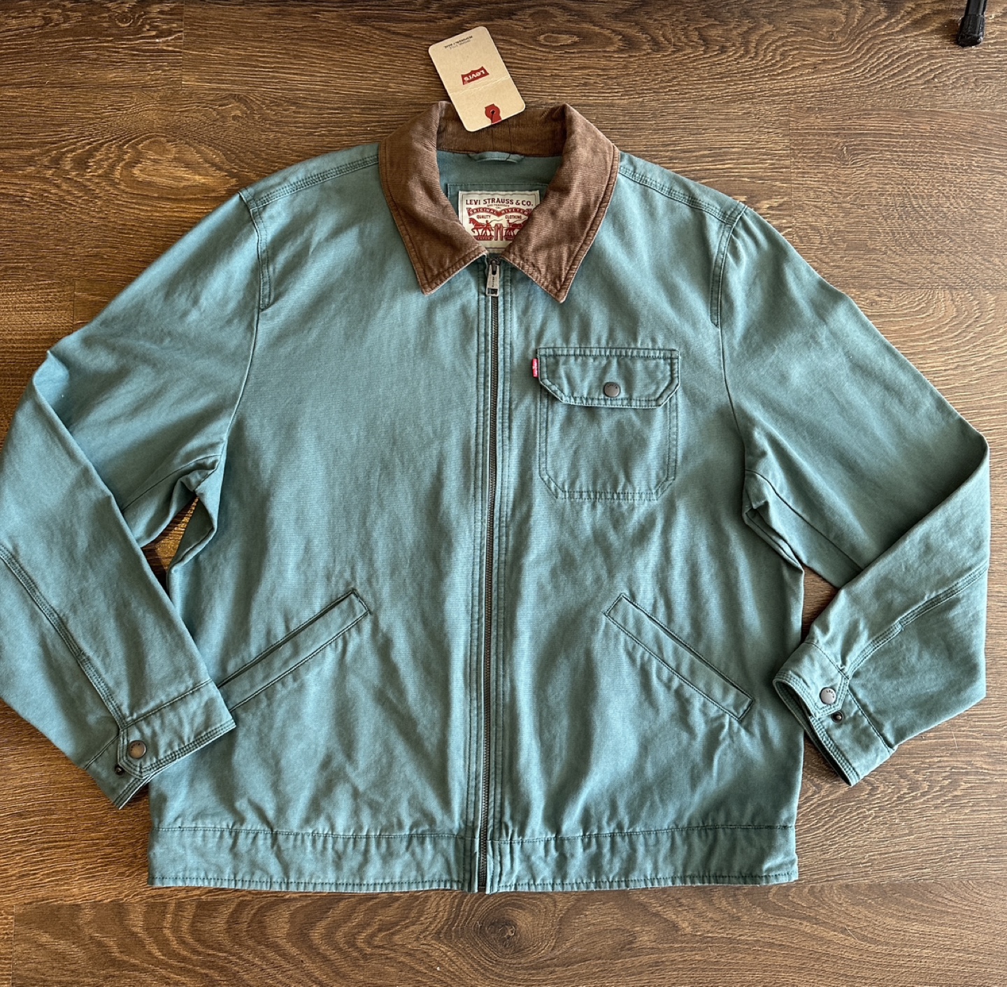 BNWT Men’s Levi's Utility Jacket - Size L