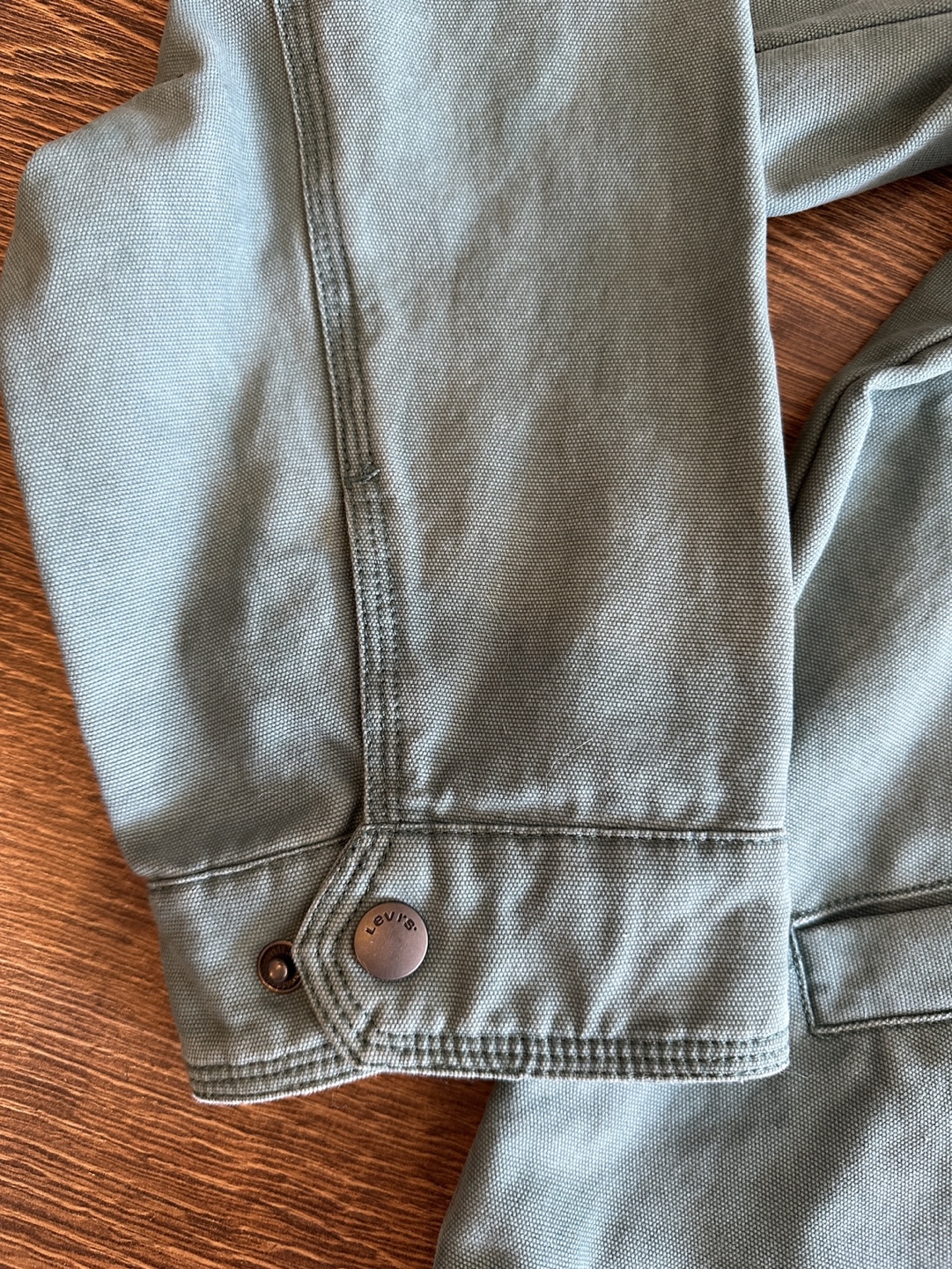 BNWT Men’s Levi's Utility Jacket - Size L - photo 4