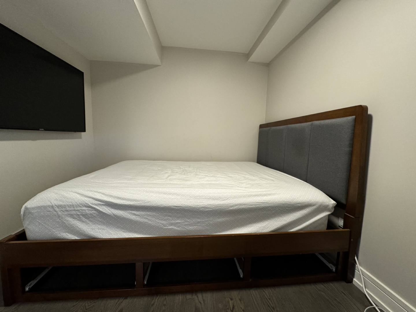 Queen Size Bed Frame with Storage - photo 2