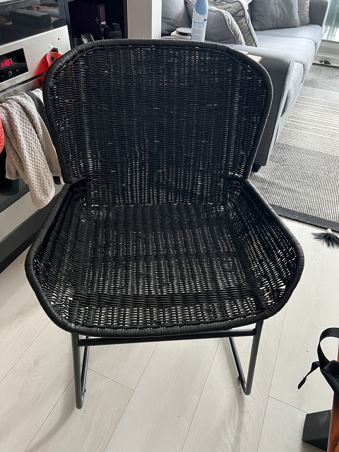 Black Wicker Dining Chairs (x2) - photo 4