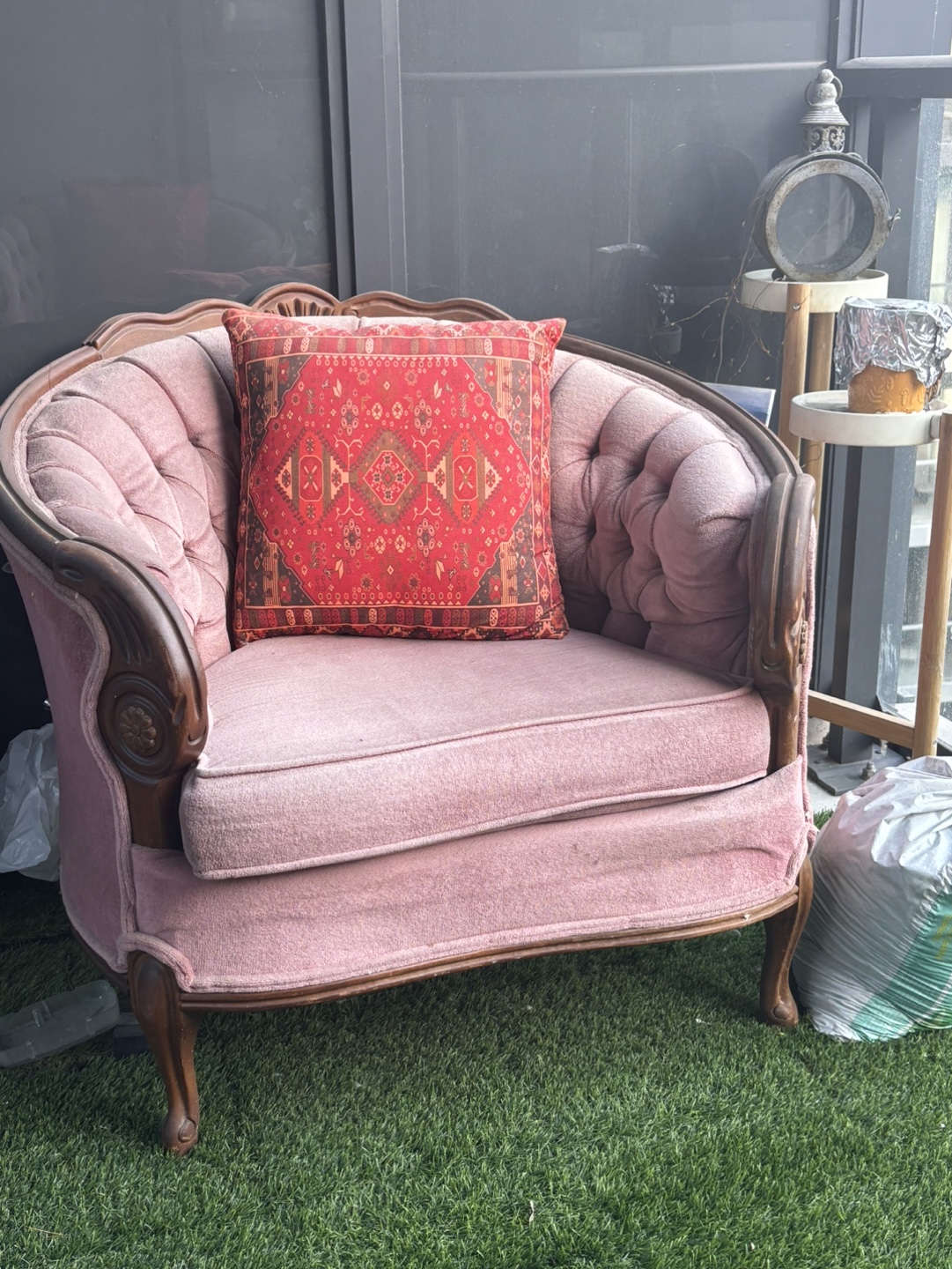 Vintage Pink Armchair - photo 2