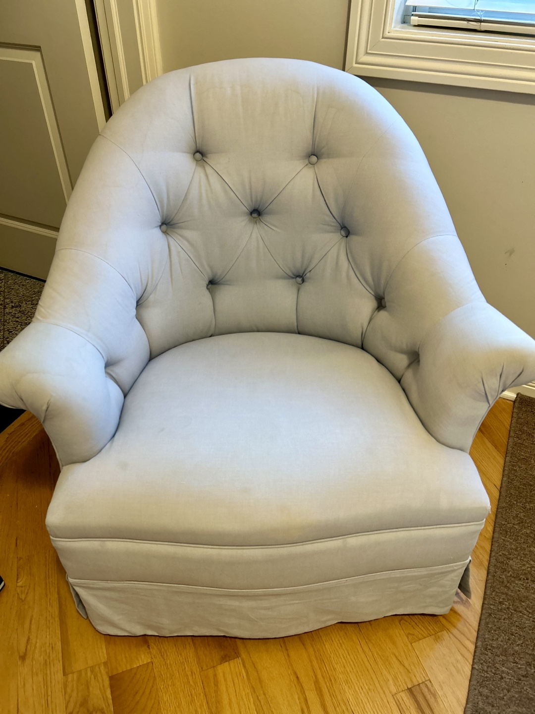 Light Gray Upholstered Armchair - photo 3