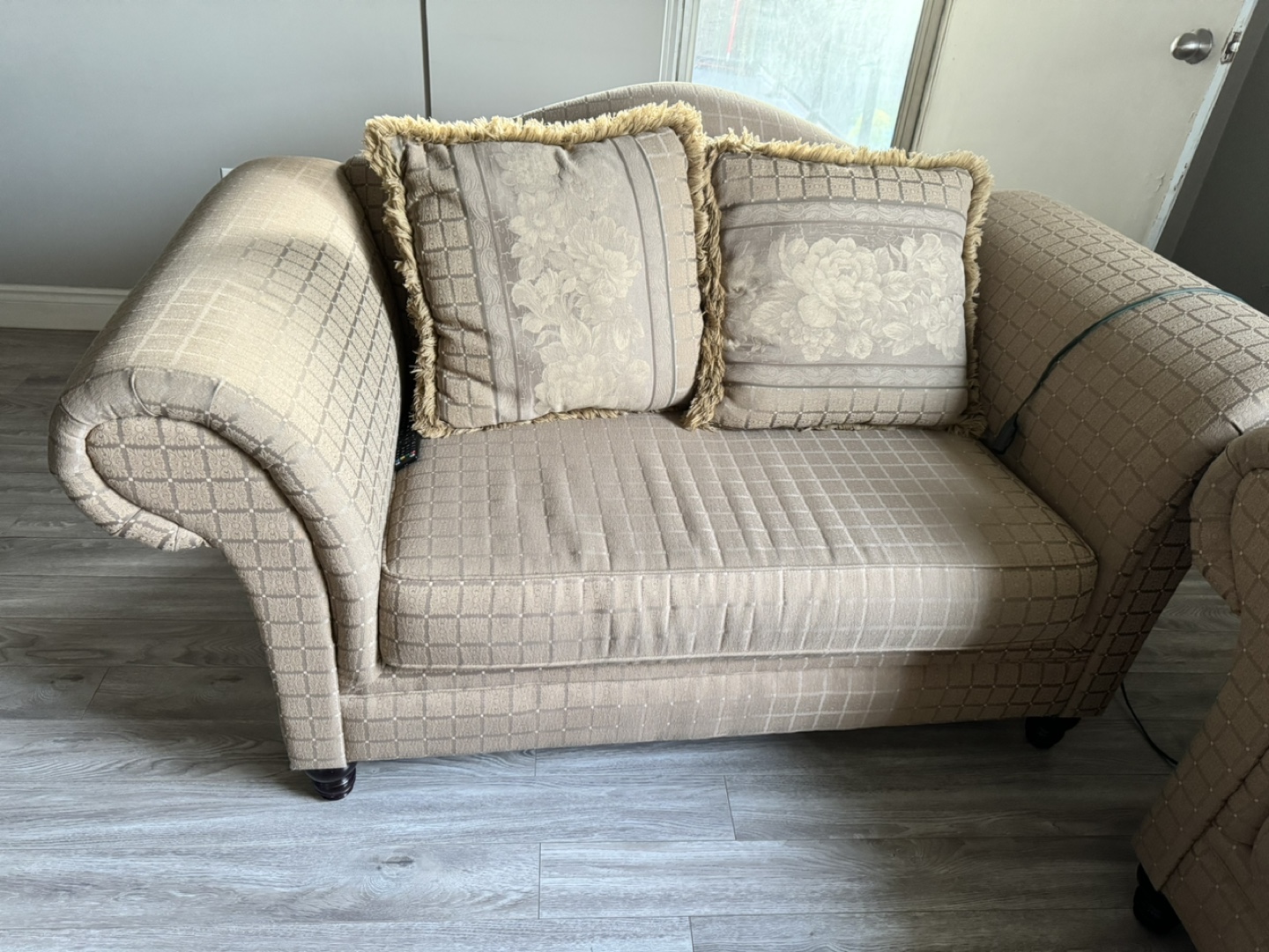 Two piece sofa set - photo 2