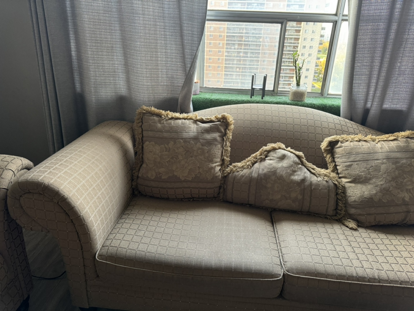 Two piece sofa set - photo 5