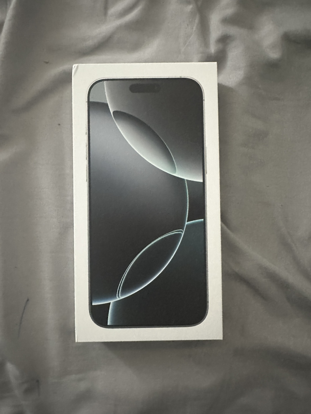 iPhone 16 Pro Max Max - photo 2